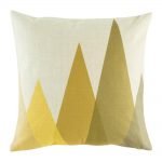 Geometric pattern depicting mountains on cushion cover