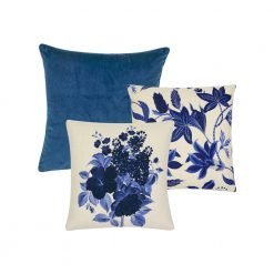 Image of 3 cushion set in blue and white colours