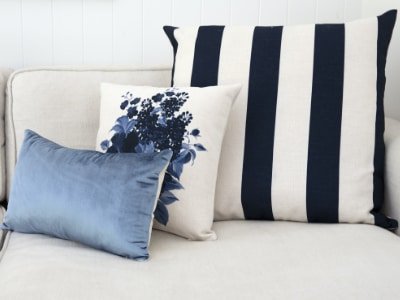 Green /& White Stripes Print Cushions 1//24th Scale