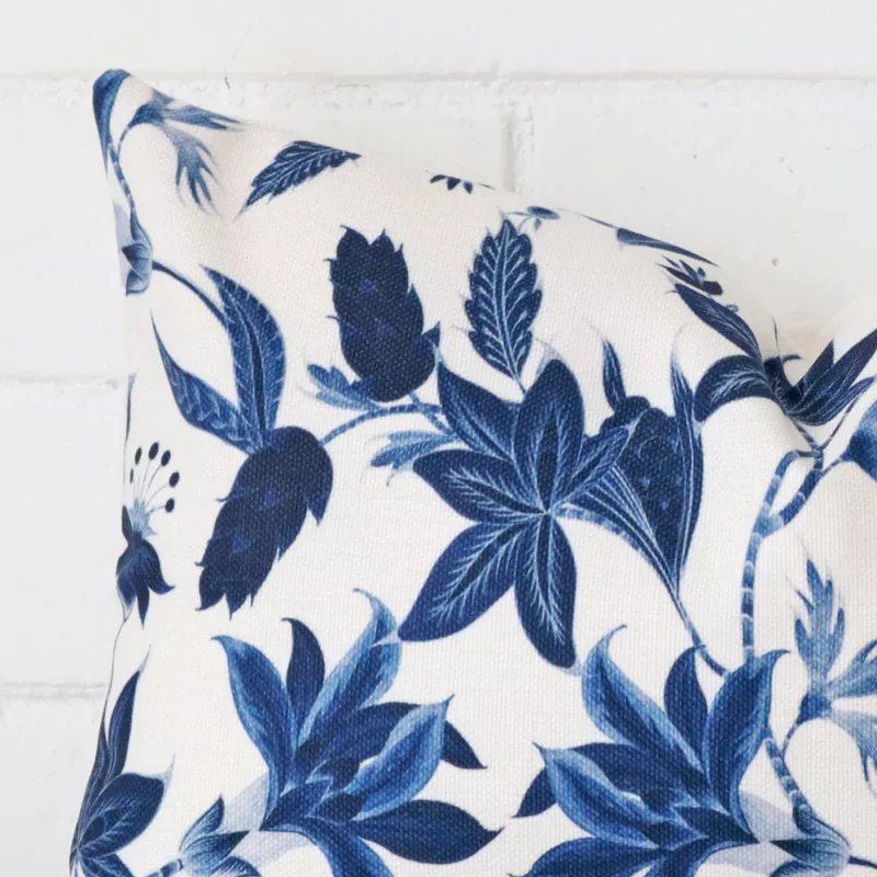 Close up image of linen rectangle cushion. The image allows you to see the colour and style more thoroughly.