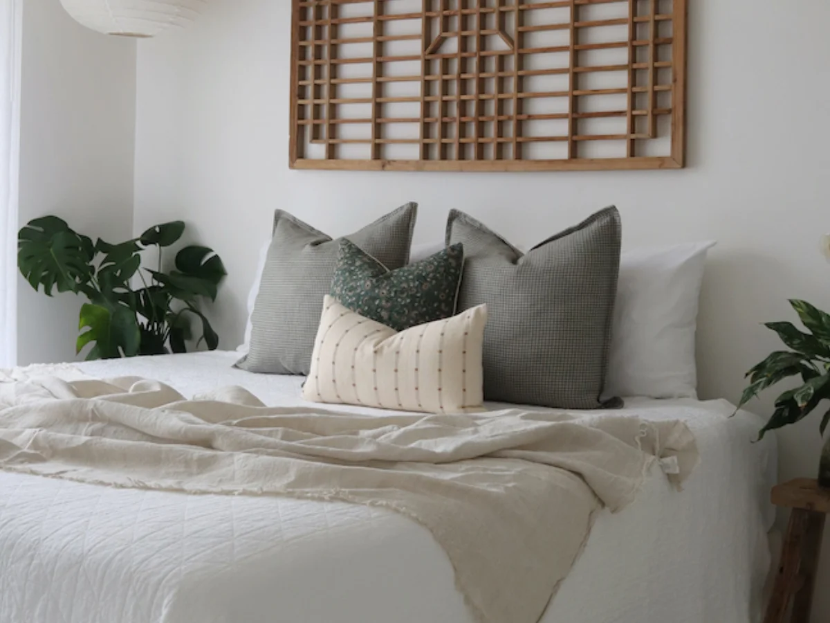 Bed Cushion Styling How To Style Cushions On A Bed Bed Cushion Styling How To Style Cushions On A Bed