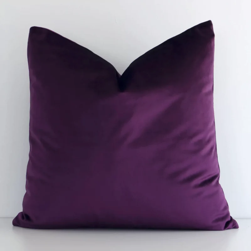 plum-purple-velvet-linen-cushion-cover---sc788-45 A premium velvet plum purple cushion boasting a solid colour design and in a square size.